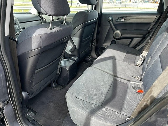 Honda CR-V 9 of 10