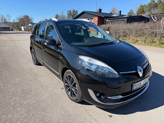 Renault Grand Scenic III 5 of 5