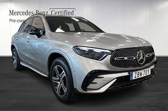 Mercedes-Benz GLC300 e 2 of 5