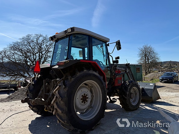 Traktor Massey Ferguson 6120 4WD 5 of 27