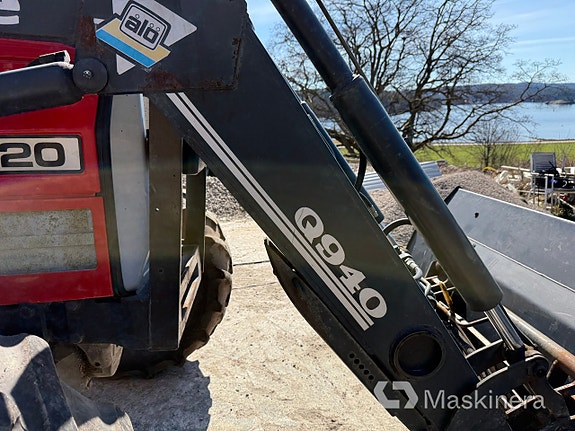 Traktor Massey Ferguson 6120 4WD 24 of 27