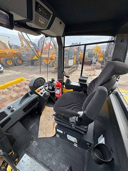 Bomag BW 216 PD-5 3 of 5