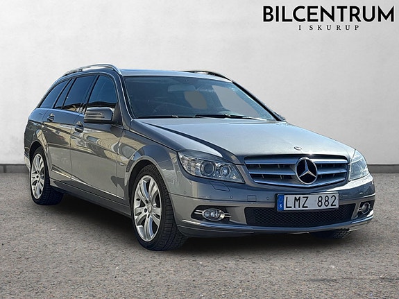 Mercedes-Benz CLC220 3 of 5