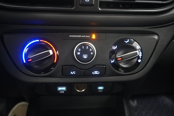 Hyundai i10 13 of 15