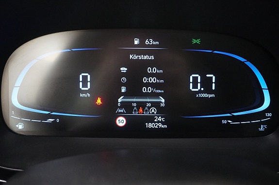Hyundai i10 8 of 15