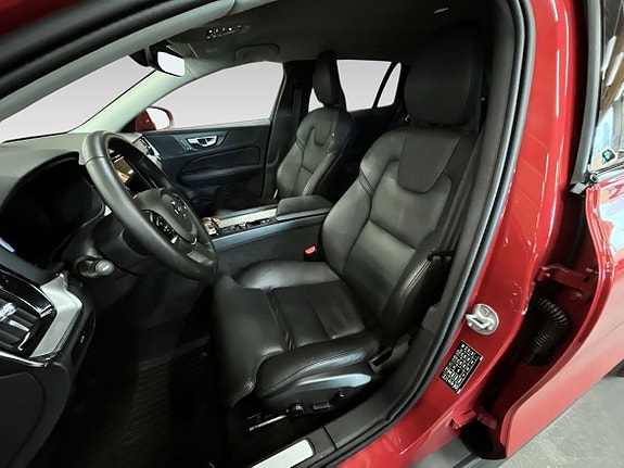 Volvo V60 Cross Country 9 of 18