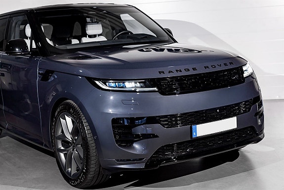 Land Rover Range Rover Sport 6 of 23