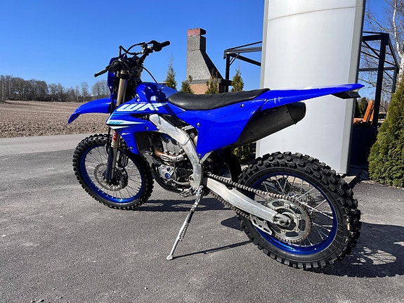 Yamaha WR250F 4 of 6