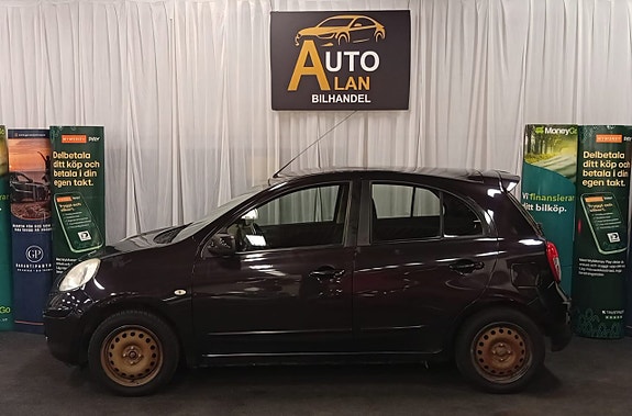 Nissan Micra 4 of 5
