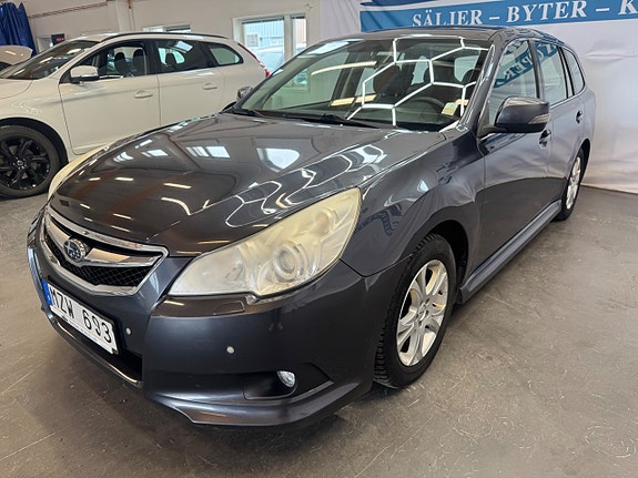 Subaru Legacy 4 of 5