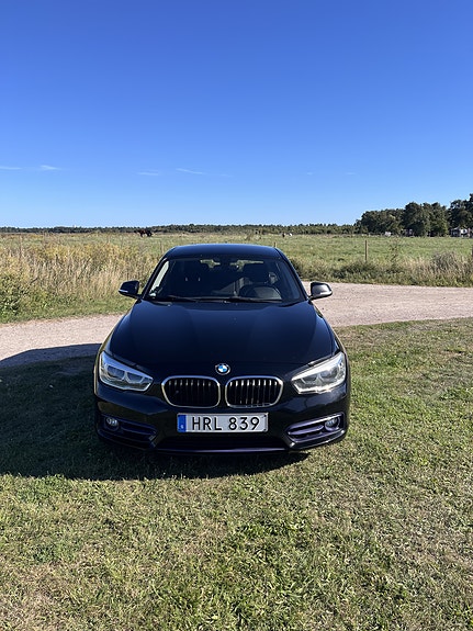 BMW 118d 2 of 3