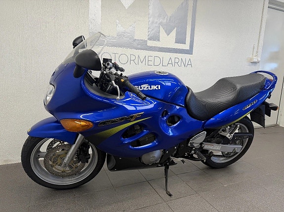 Suzuki GSX600F 469 mil 11 of 16