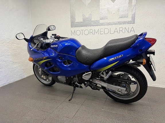 Suzuki GSX600F 469 mil 13 of 16