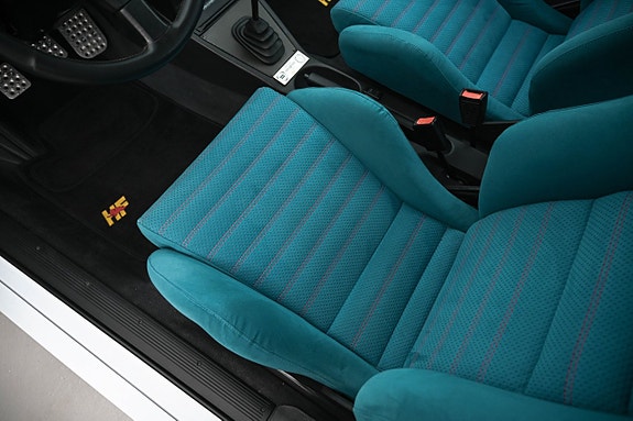 Lancia Delta 22 of 27