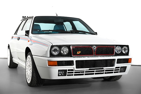Lancia Delta 6 of 27