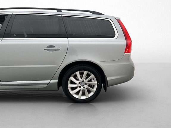 Volvo V70 26 of 28