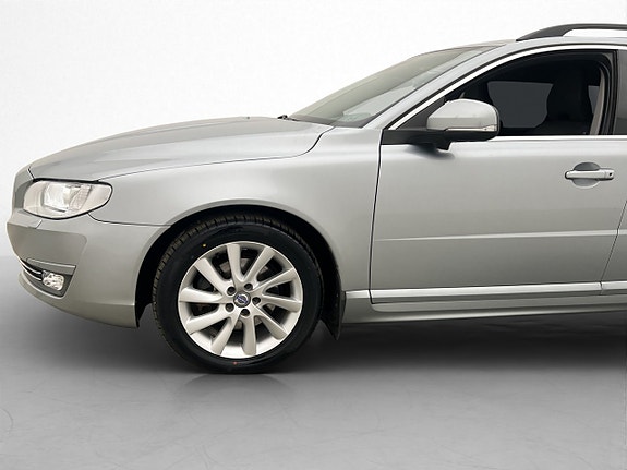 Volvo V70 25 of 28