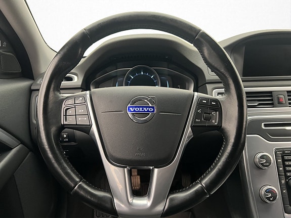 Volvo V70 14 of 28