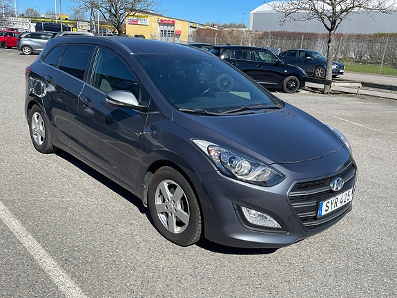 Hyundai i30 4 of 13