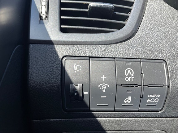 Hyundai i30 11 of 13