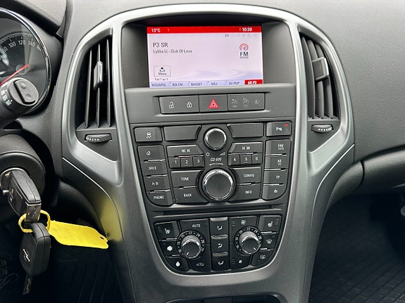 Opel Astra 10 of 20