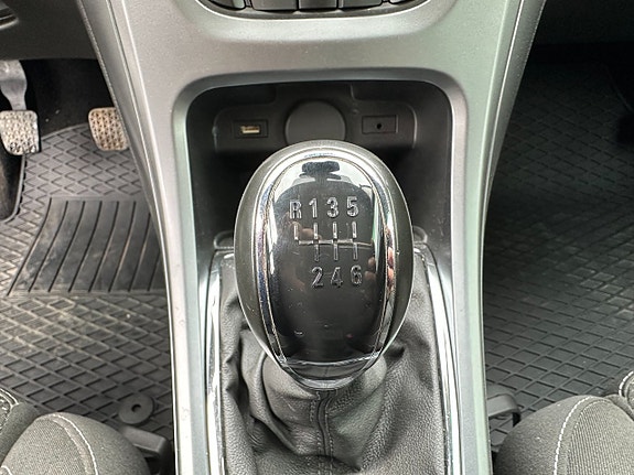 Opel Astra 18 of 20
