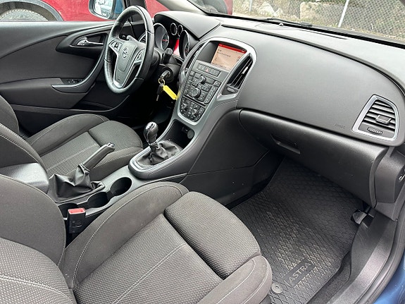 Opel Astra 14 of 20