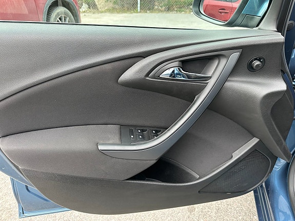 Opel Astra 17 of 20