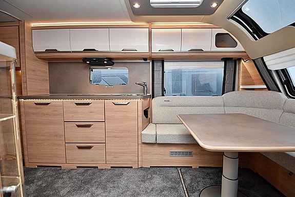 Knaus 580 UF Südwind Black Selection, Dubbelbädd 4 of 5