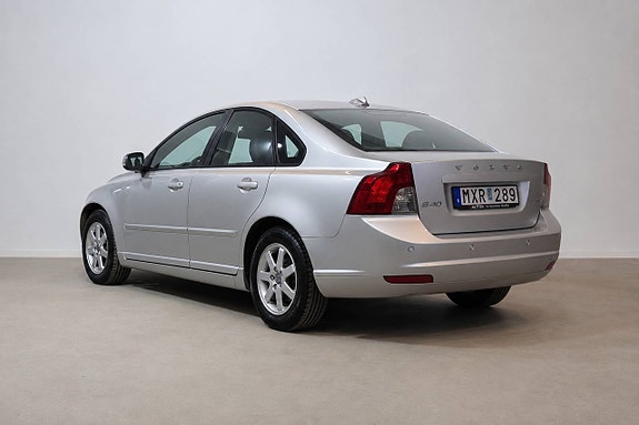 Volvo S40 5 of 21