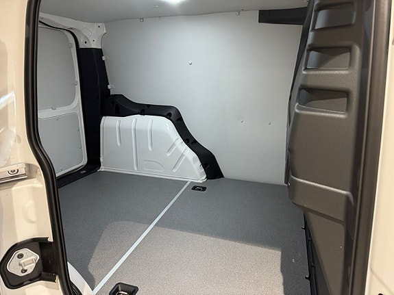 Volkswagen Caddy 5 of 5