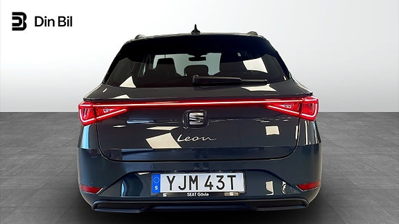 Seat Leon 5 of 5