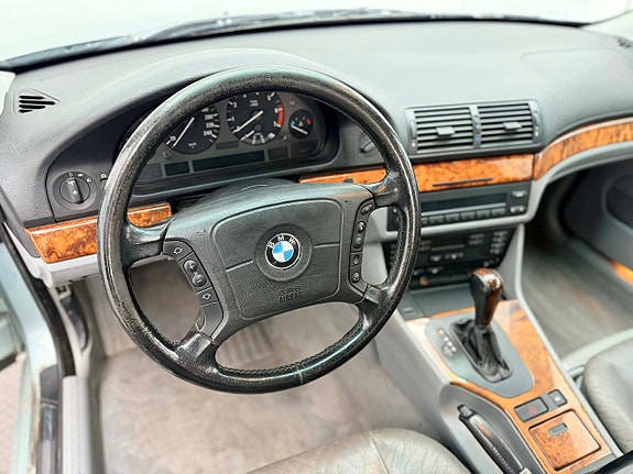 BMW 535i 10 of 16