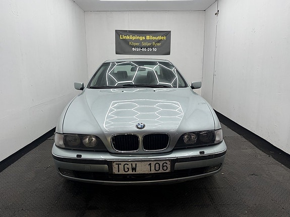 BMW 535i 4 of 16