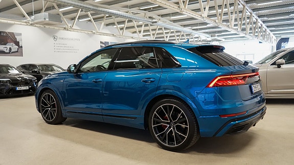 Audi Q8 5 of 5