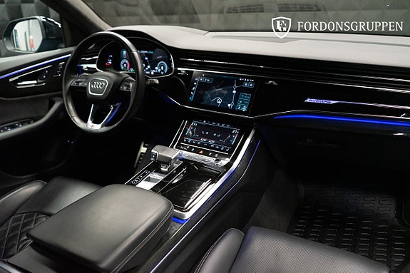 Audi Q8 21 of 25