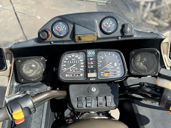 BMW K 100 RT 4 of 10