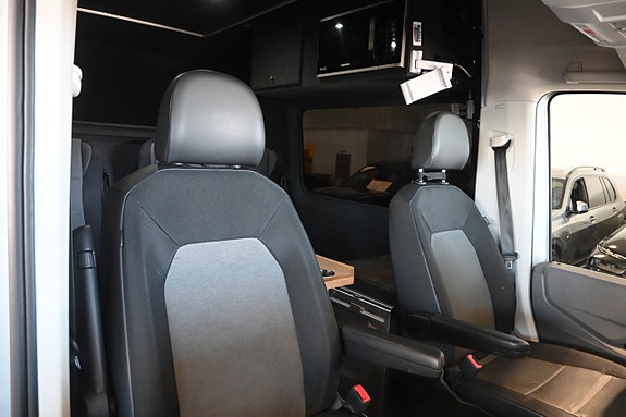 Volkswagen Crafter 35 11 of 25