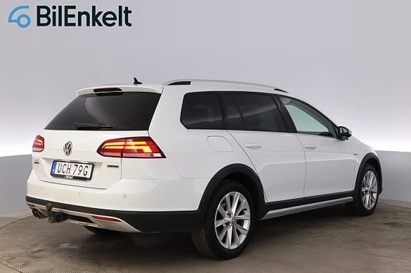 Volkswagen Golf Alltrack 4 of 5