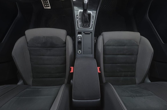 Volkswagen Golf Alltrack 17 of 30