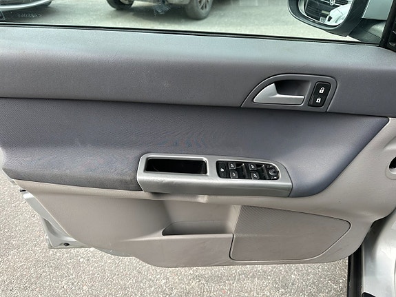 Volvo V50 17 of 17