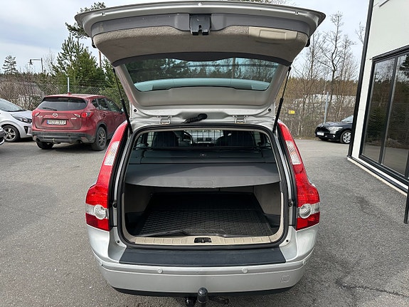 Volvo V50 7 of 17