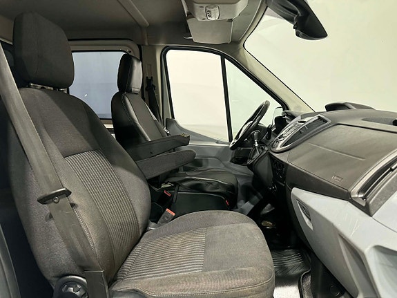 Ford Transit 5 of 5