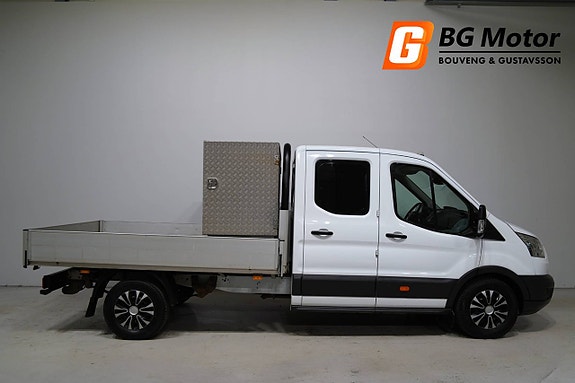 Ford Transit 2 of 5