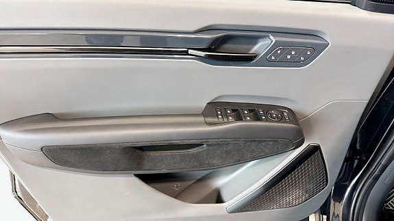 Kia EV9 11 of 20