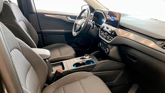 Ford Kuga 3 of 5