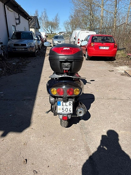 Viarelli 250 Scooter 3 of 7