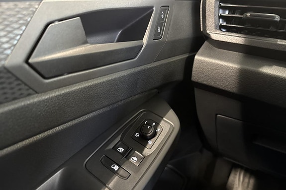Volkswagen Caddy 14 of 14