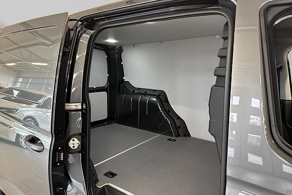 Volkswagen Caddy 8 of 14