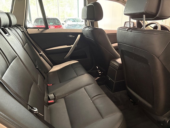 BMW X3 17 of 18